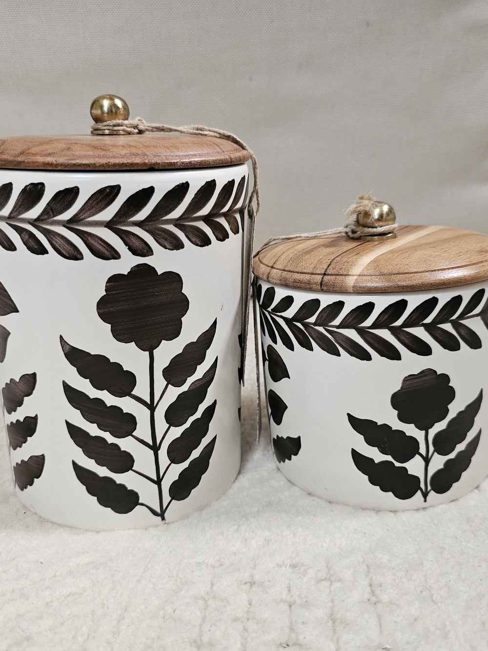 Floral Brown Leaves  Ceramic Canister Set with Wood Lids Made In India Viral